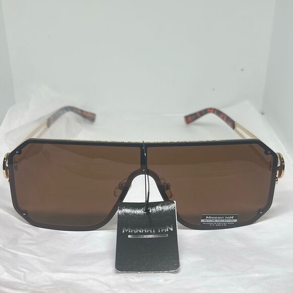 Manhattan Edge Shield Sunglasses – Oversized Fashion Statement - Picture 3 of 3